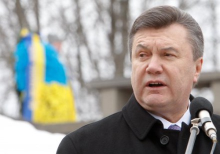 Виктор Янукович: за захват зданий – ответственность. Уголовная