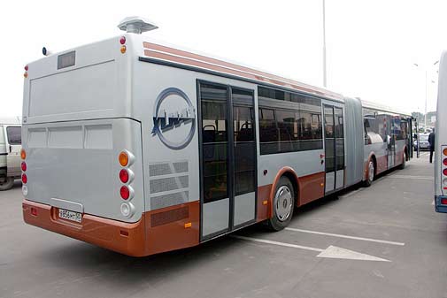 В Севастополе появилось 14 автобусов и 5 дизель-генераторов 