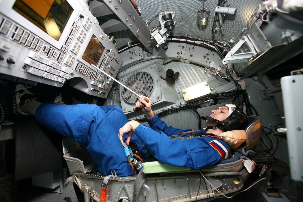 Российские космонавты провели первые тренировки в Крыму
