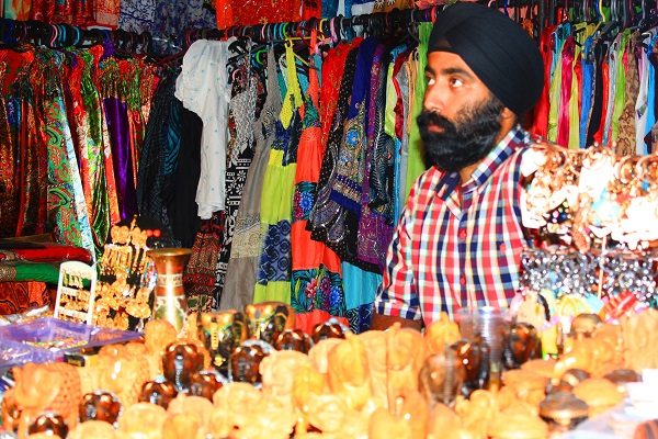 Симферопольцев приглашают на уникальную выставку товаров из Индии (ФОТО)