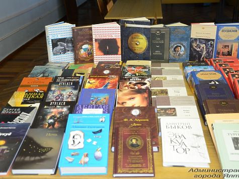 Нижегородская область подарила библиотекам ЮБК 1000 книг (ФОТО)